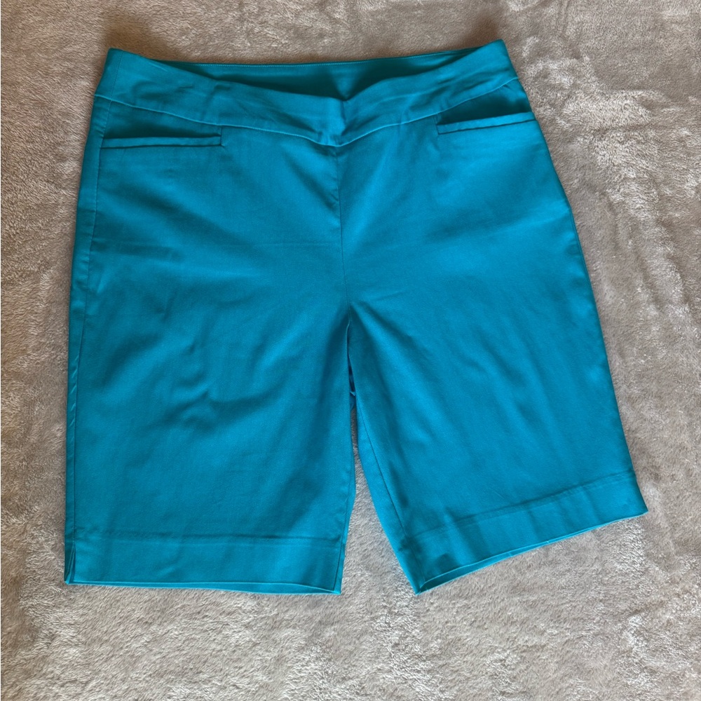 Chico's Blue Women’s 2.5/Large/14 Bermuda Shorts Stretch Slim Pull On Flat Front